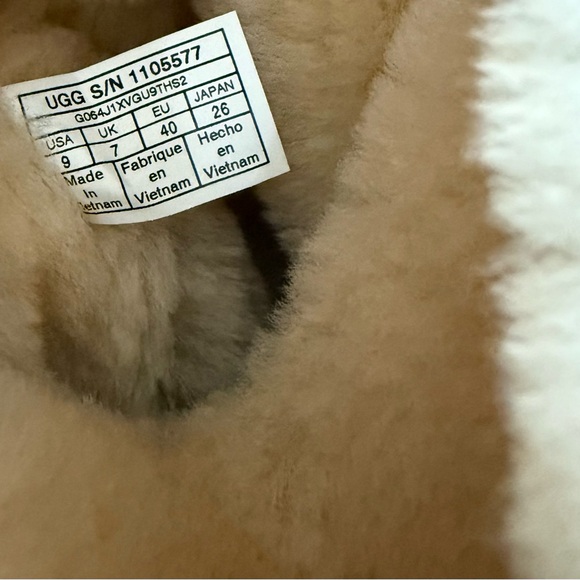 UGG Classic Mondri Over The Knee Chestnut Boots - Picture 7 of 7